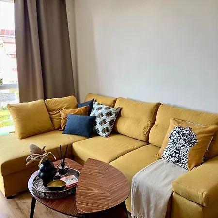 Sunny In Bellicity Complex Apartman