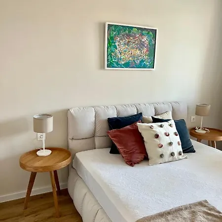 דירה Sunny In Bellicity Complex רבדה